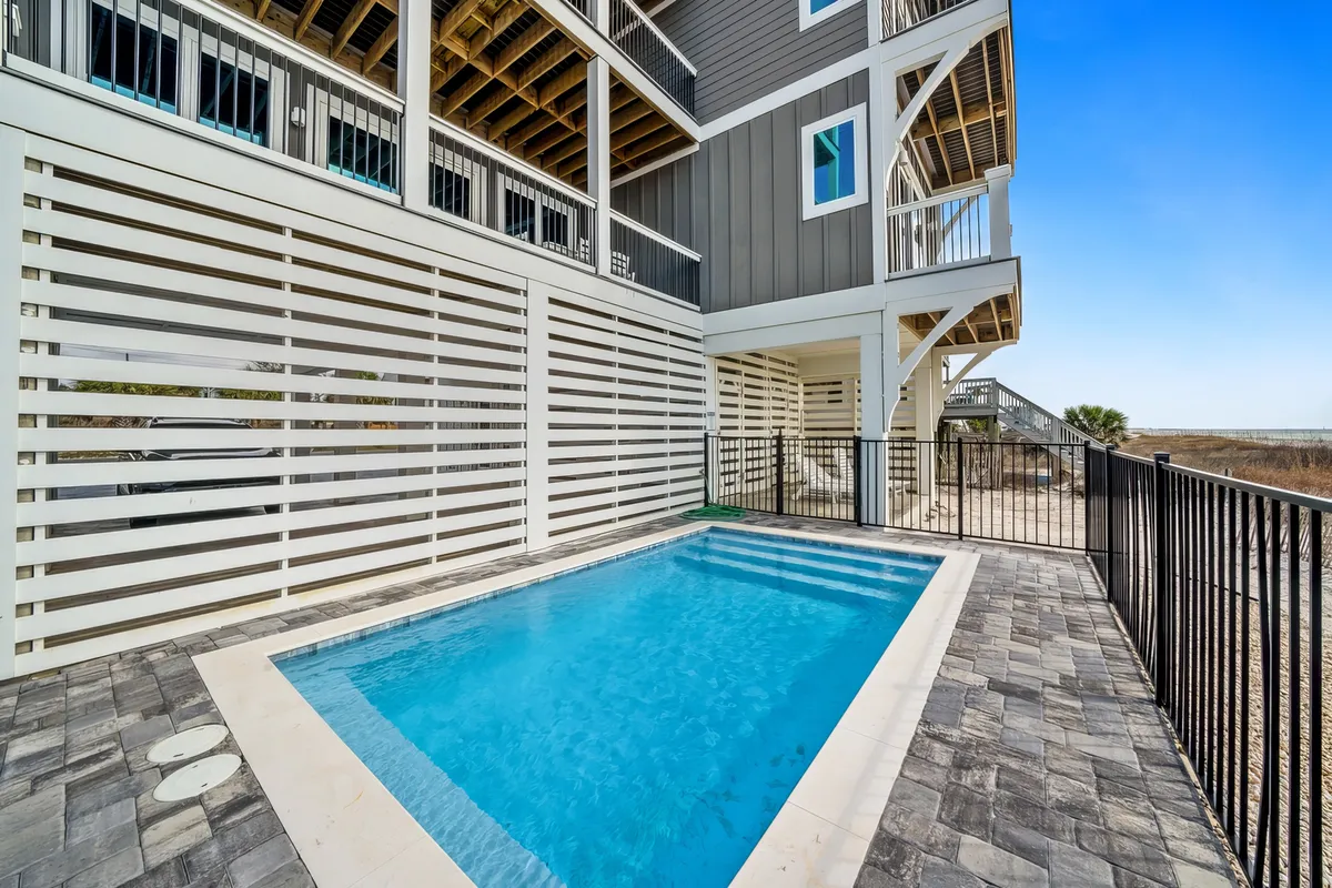 Wander Port St. Joe Beach