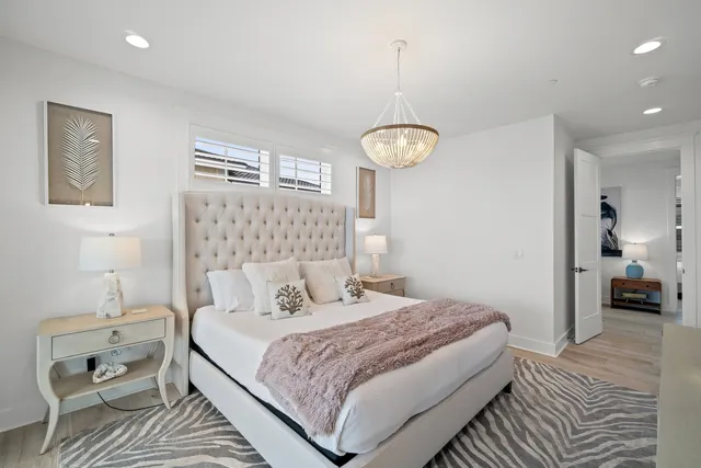 Bedroom 1 image 1