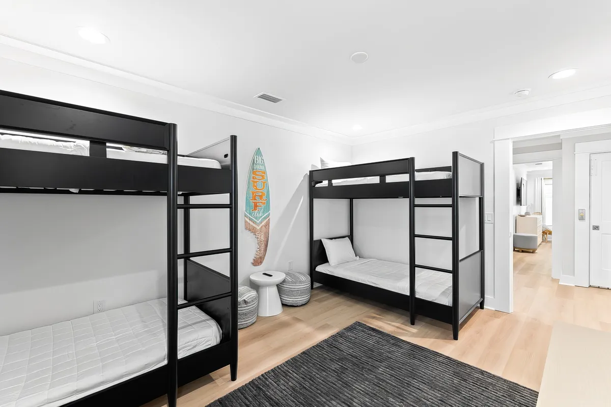 Bunk Bedroom 1 image