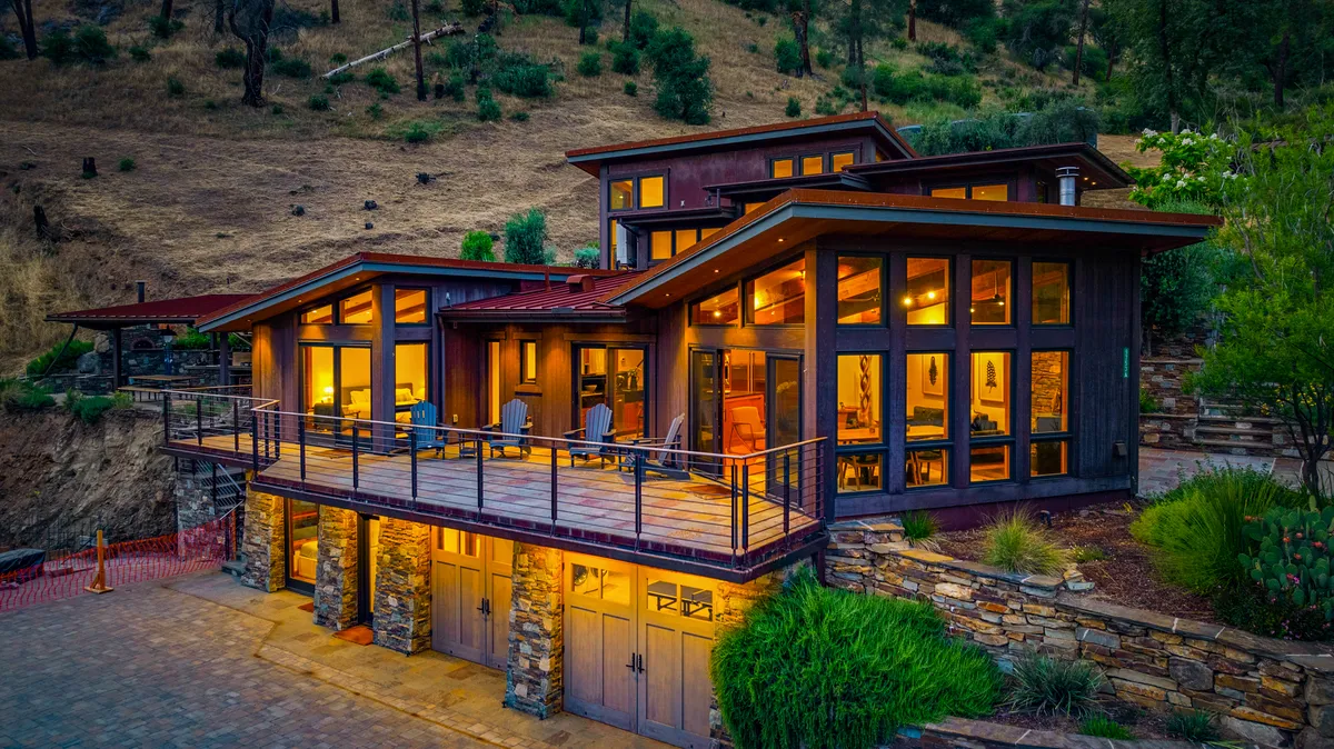 Wander Yosemite Valley