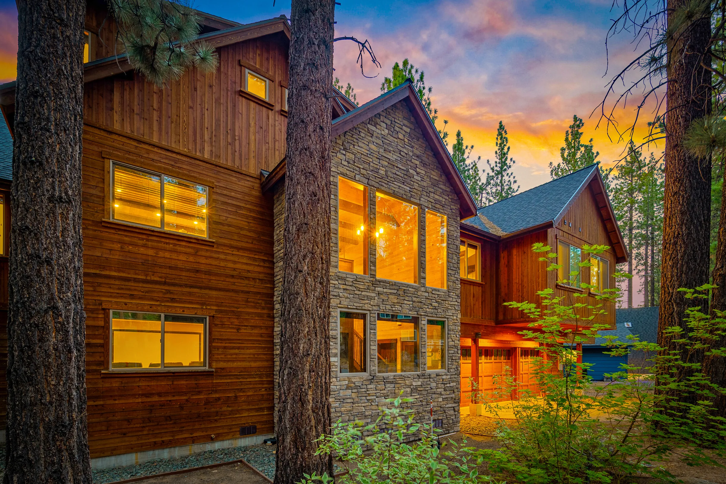 Wander Tahoe Ridge #111