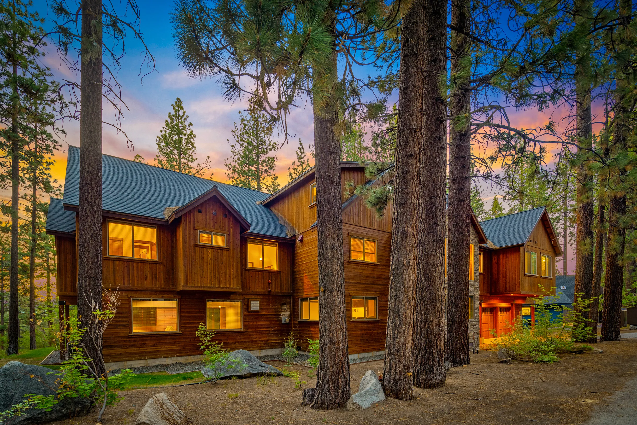 Wander Tahoe Ridge #117