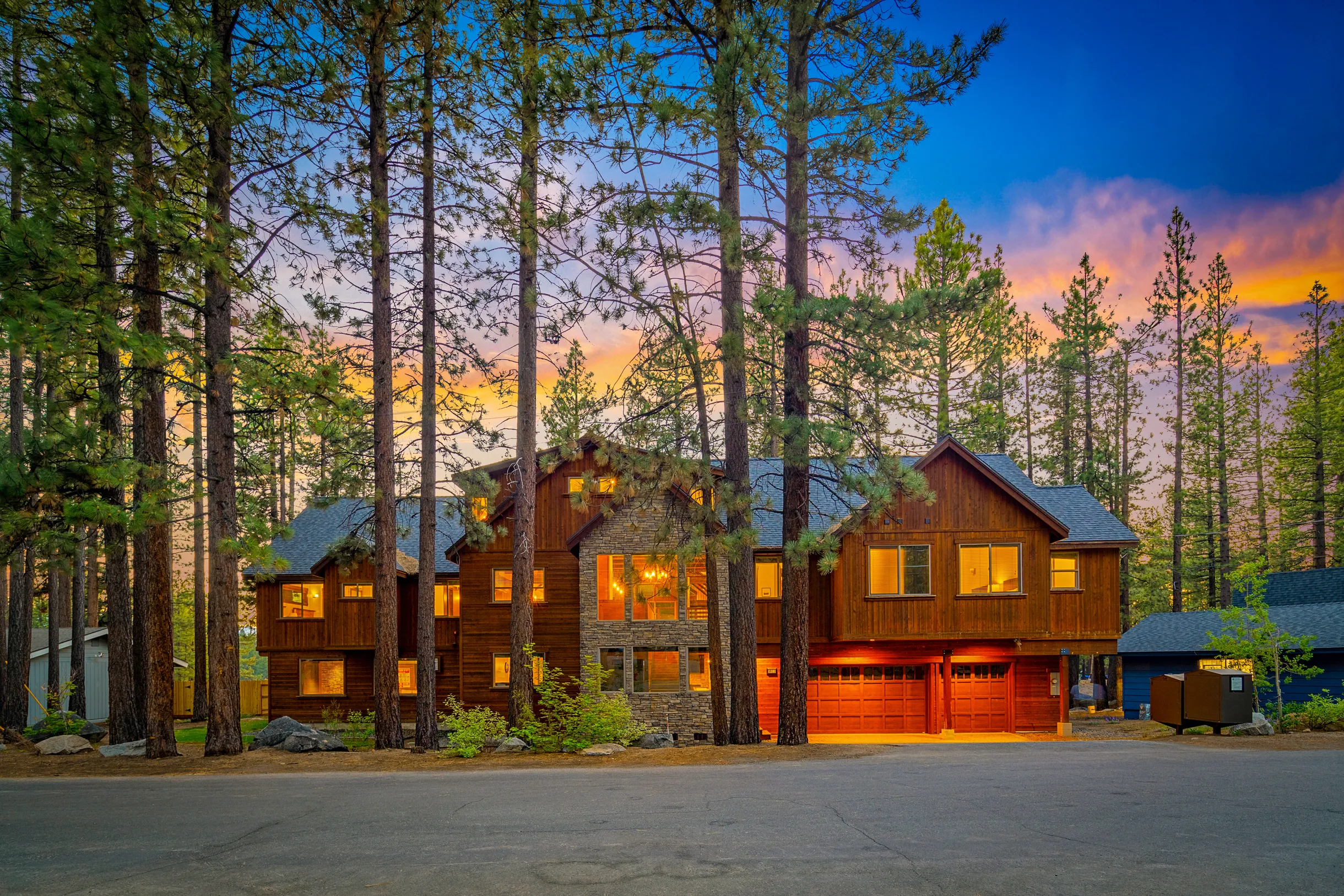 Wander Tahoe Ridge #104