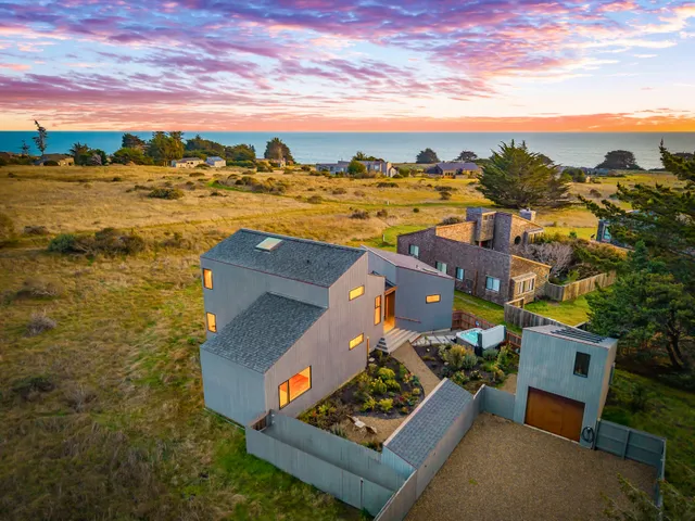 Wander Sea Ranch Vista