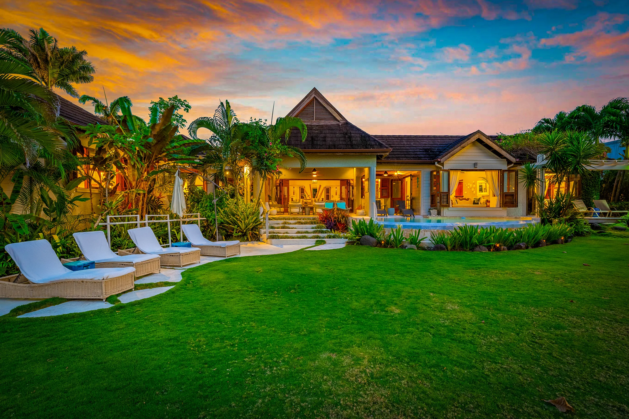 Wander Saint Ann Cove #93