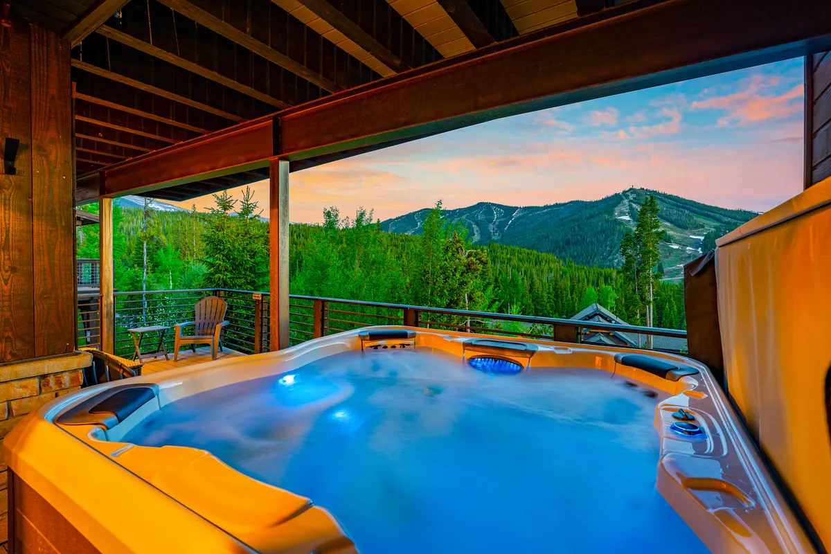 Wander Winter Park Manor