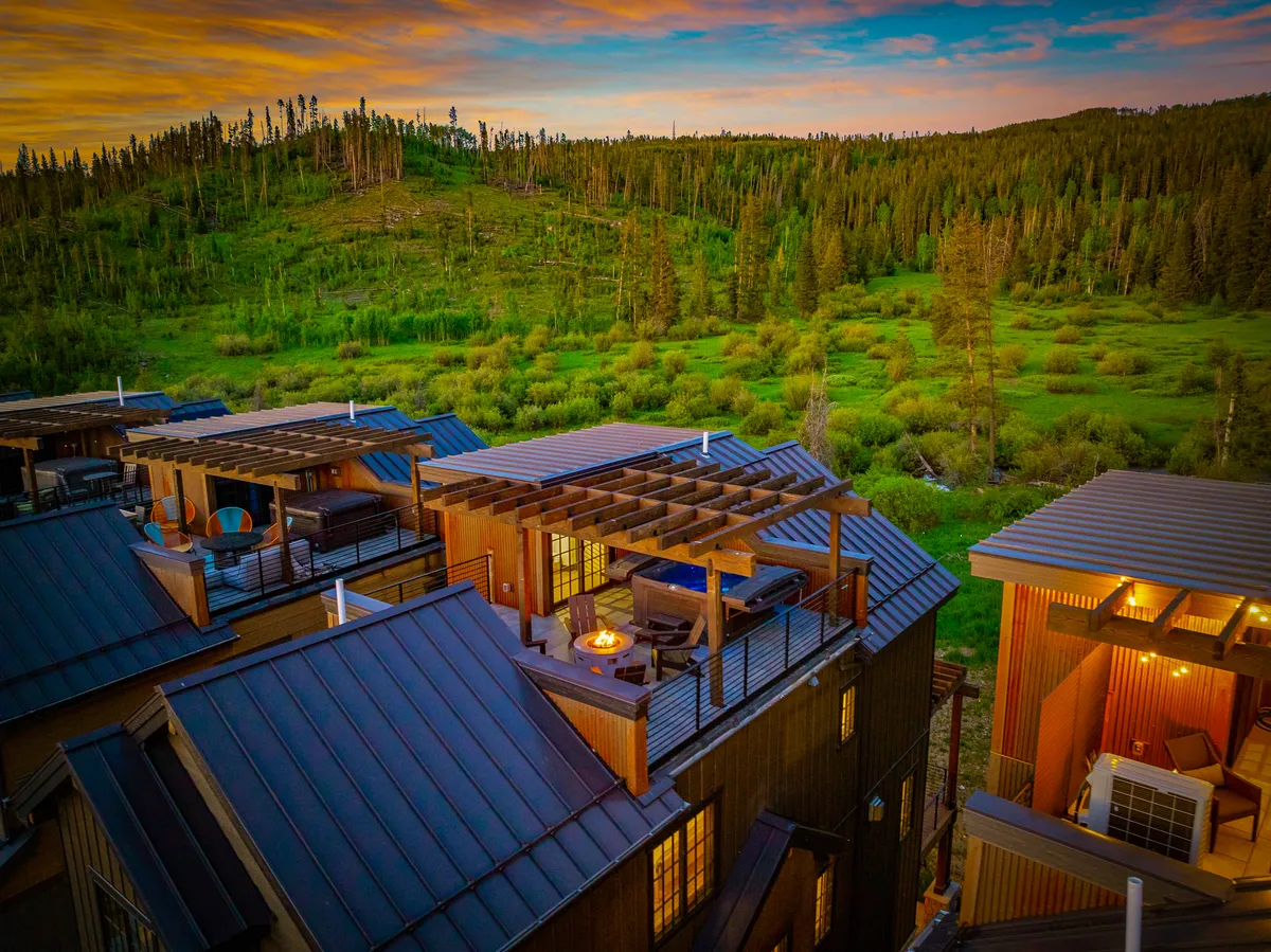 Wander Winter Park Ridge