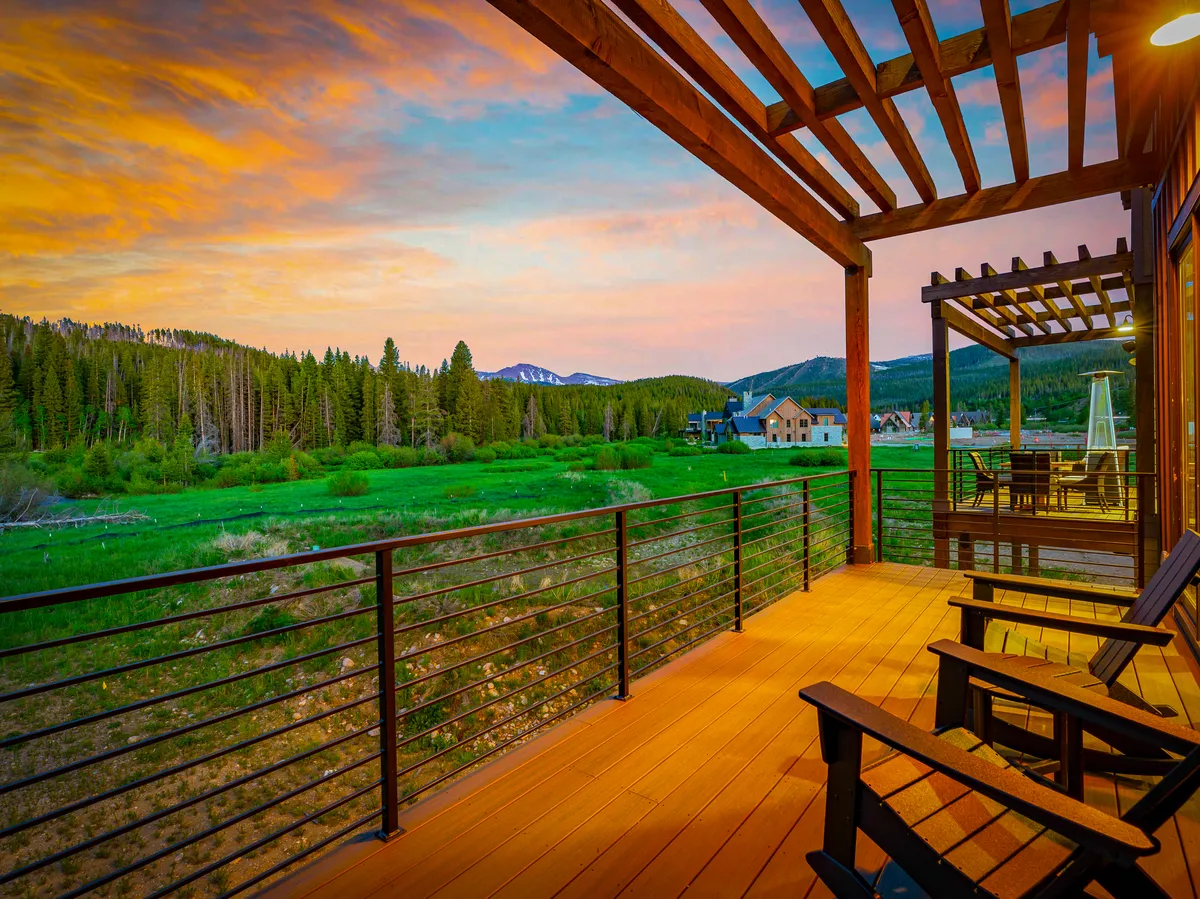 Wander Winter Park Ridge