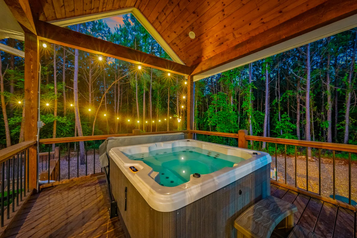 Wander Broken Bow Trail