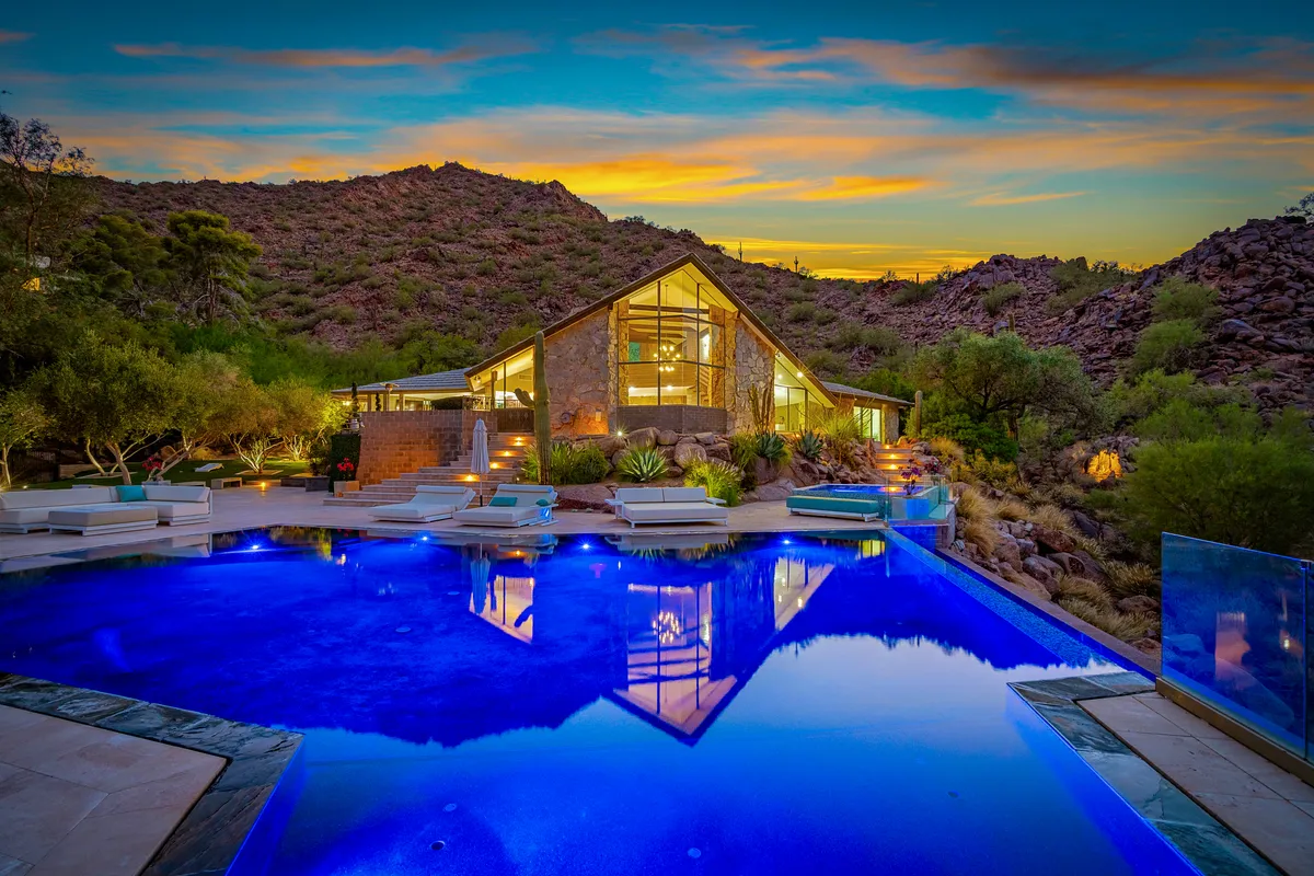 Wander Camelback Valley #1