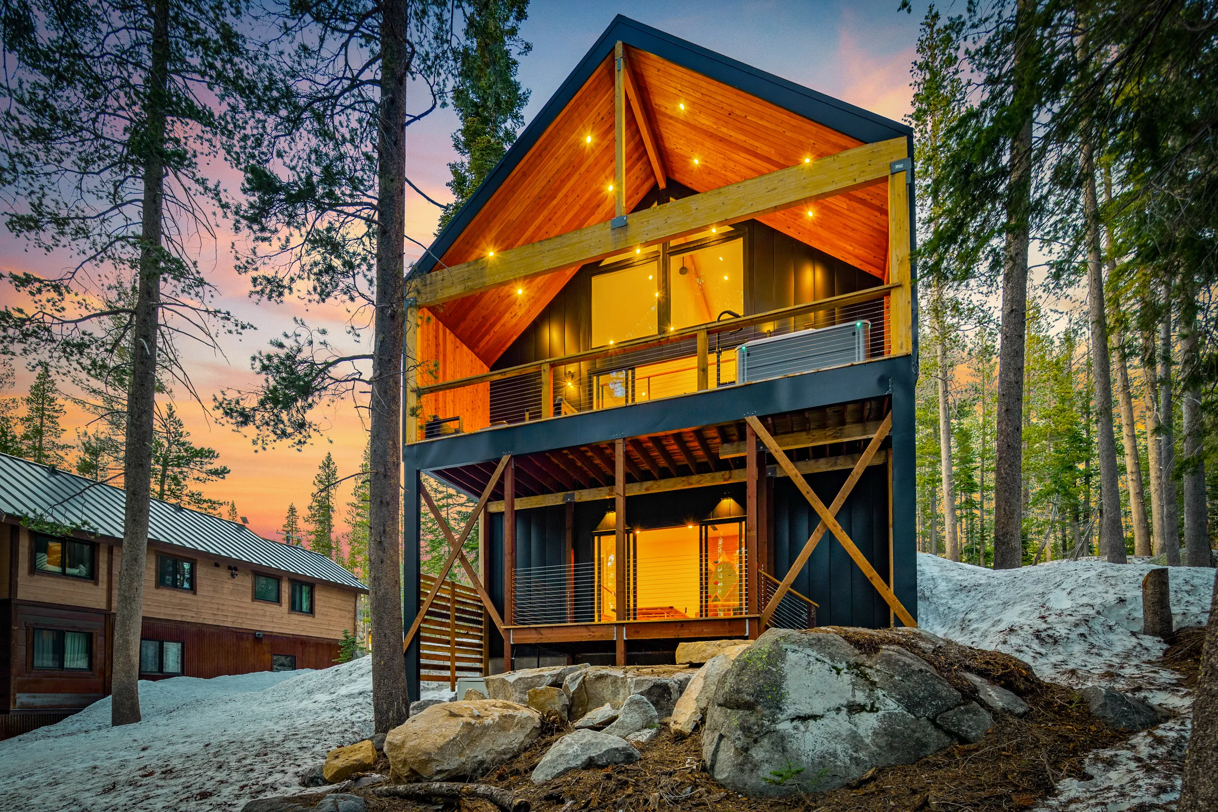 Wander Donner Summit