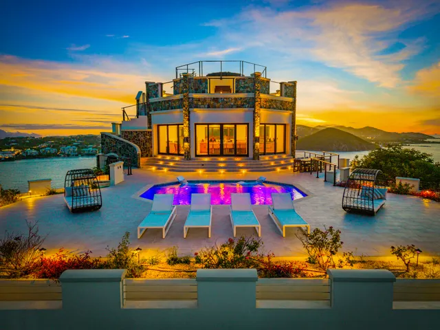 Wander St. Thomas Castle #2