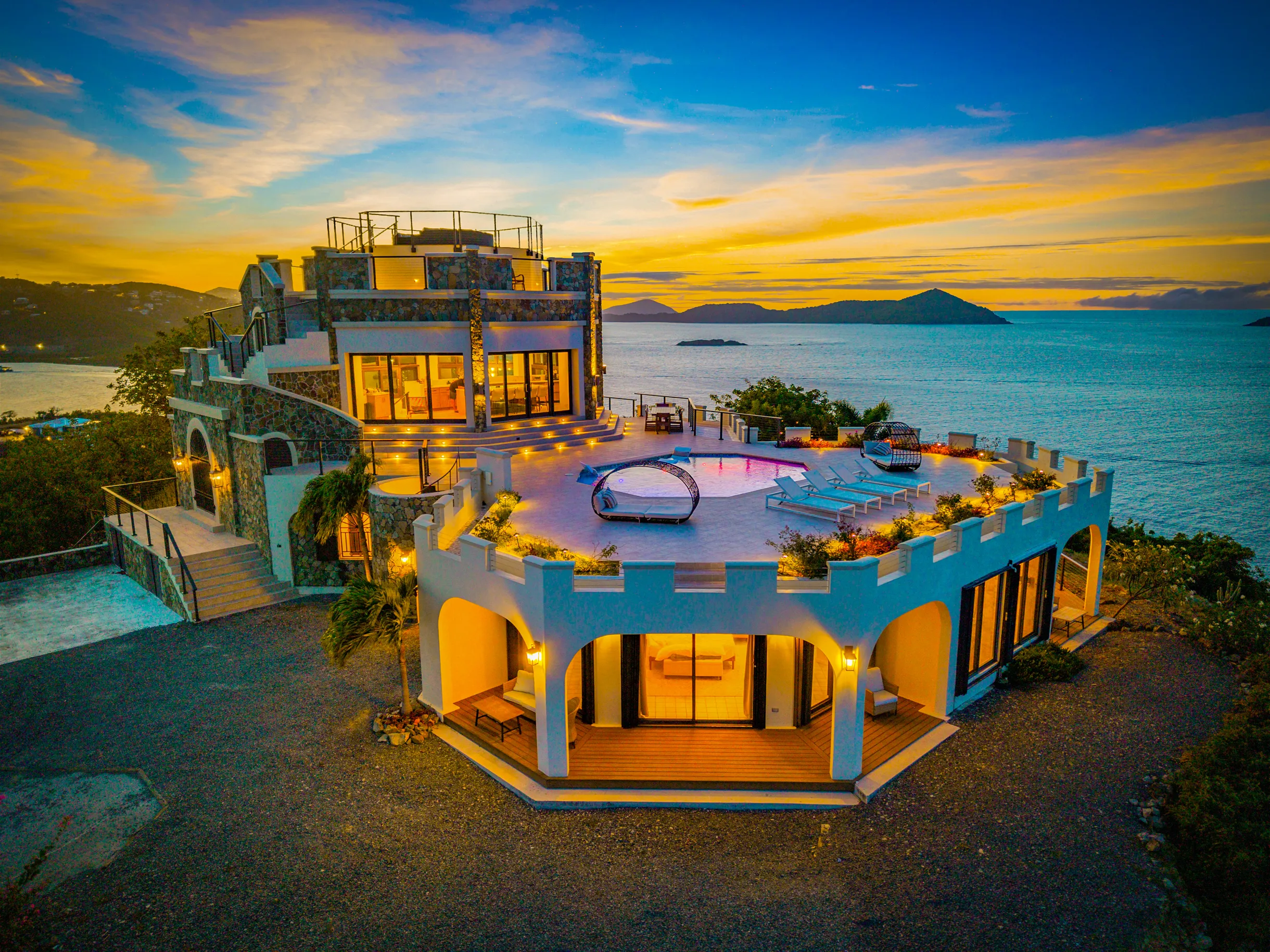 Wander St. Thomas Castle #61