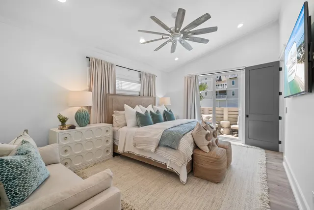 Bedroom 1 image 1