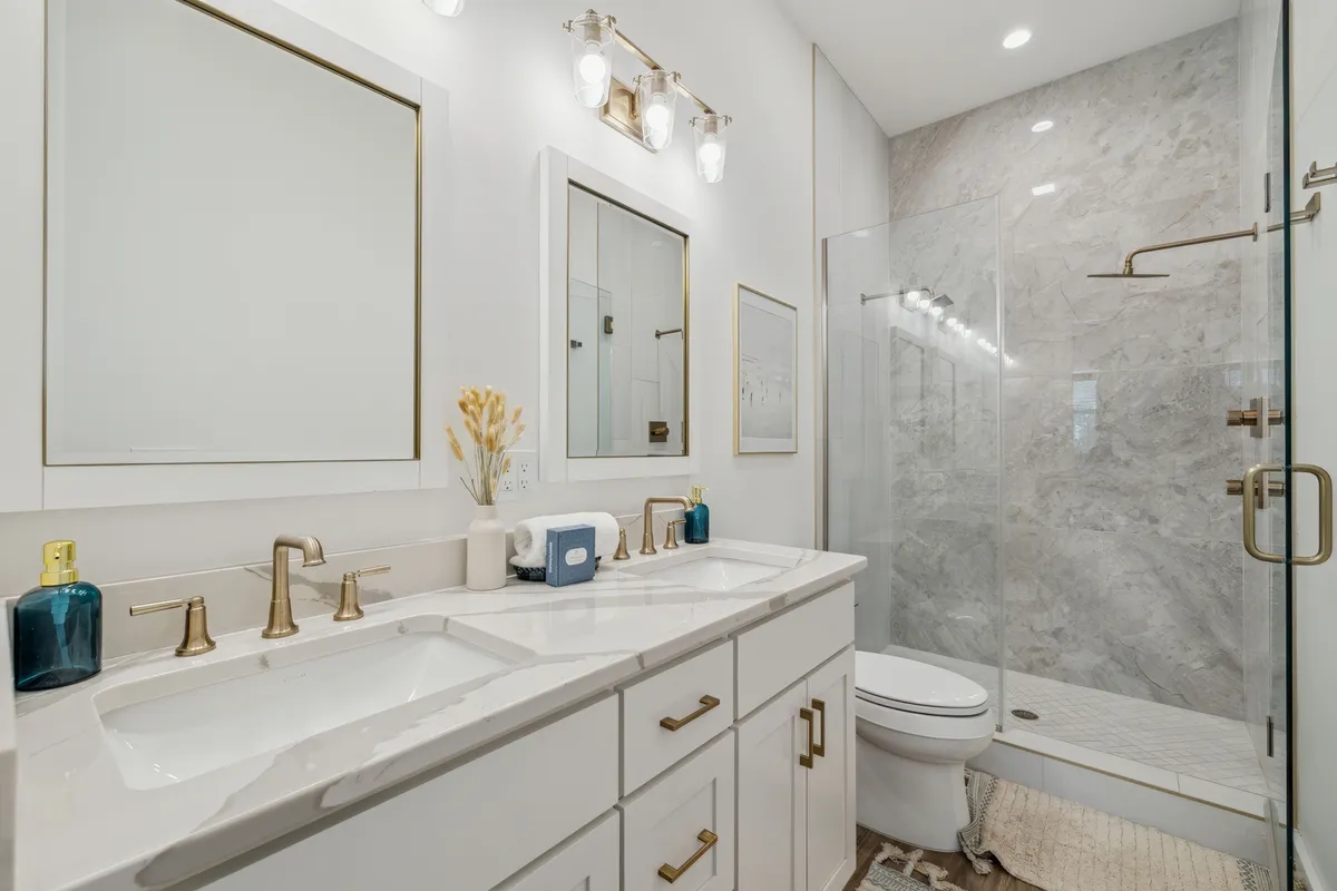 Tides Beach House #24