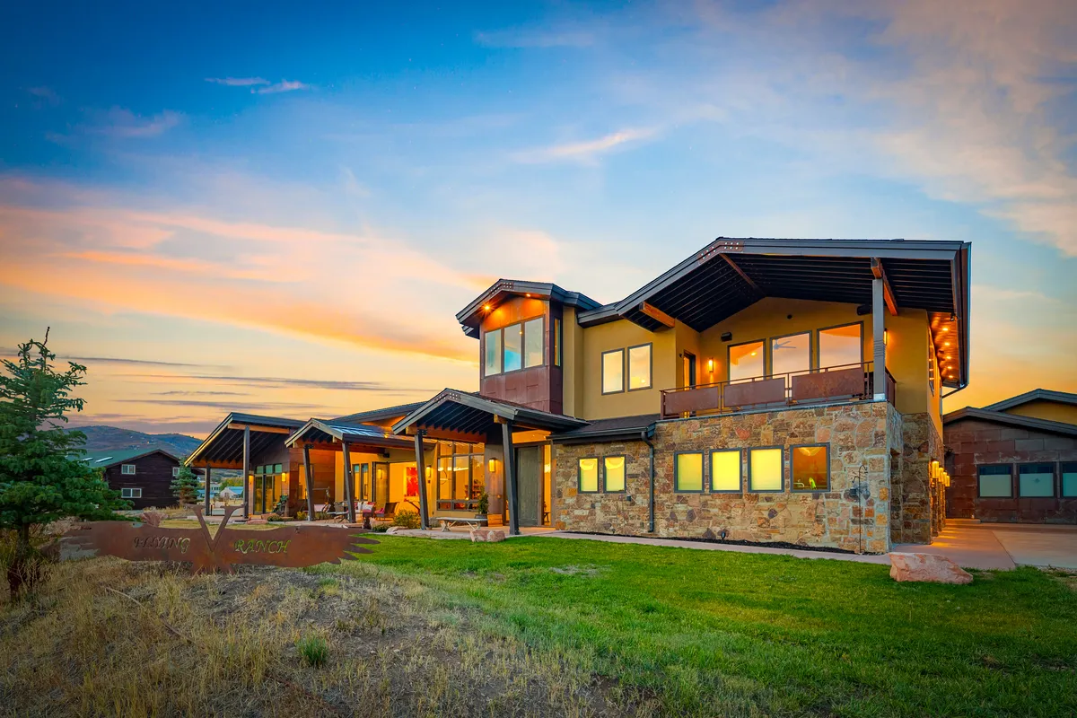 Wander Park City Lighthouse