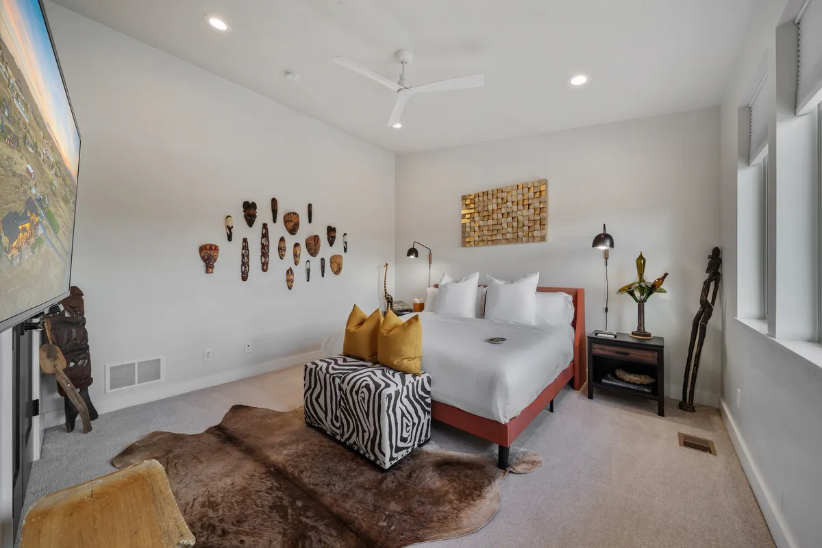 Bedroom 5 image