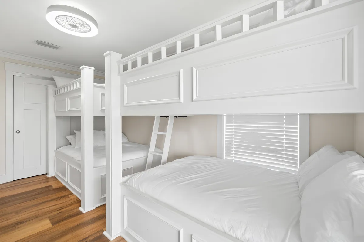 Bunk Bedroom 2 image