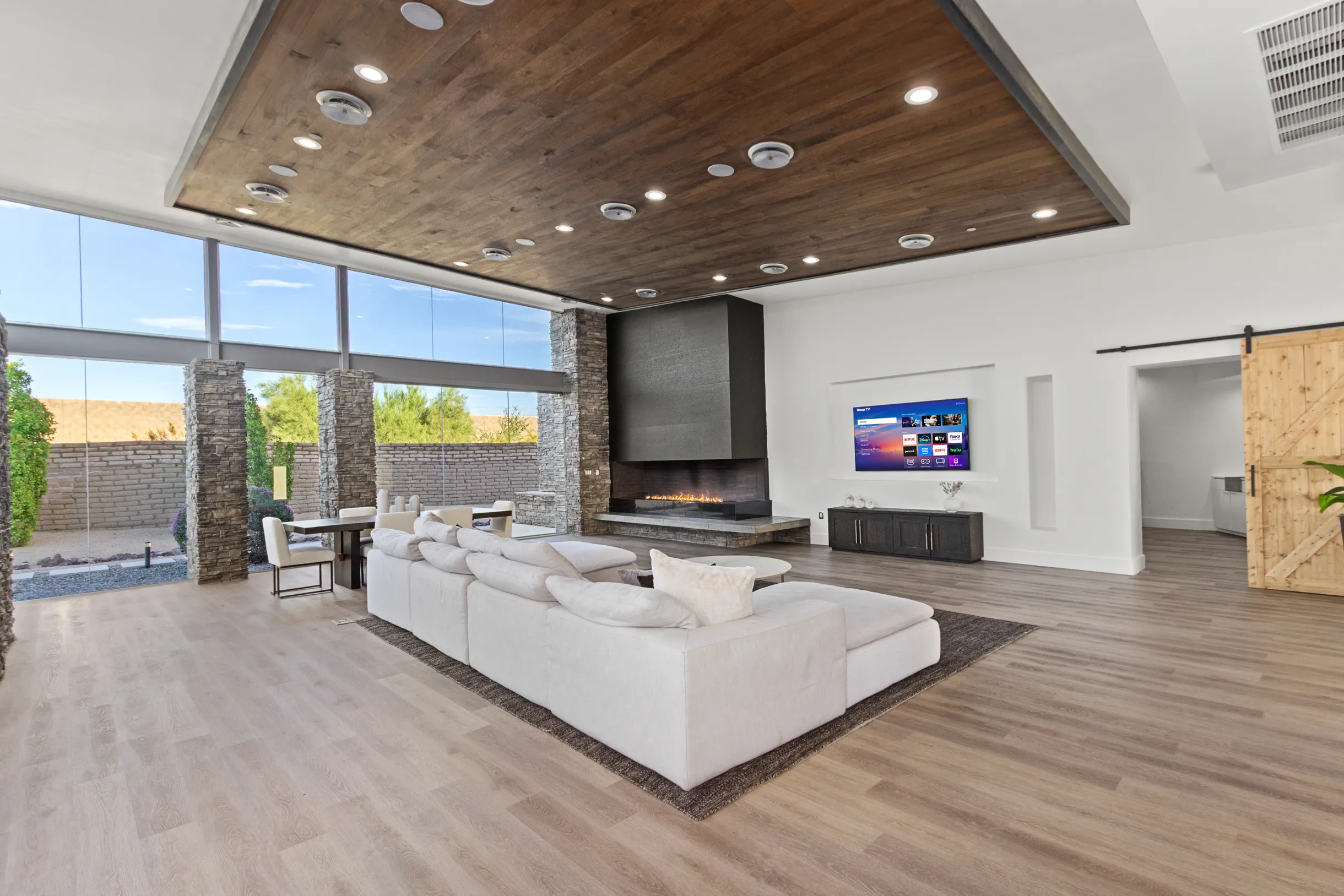 Wander Scottsdale Estate #128