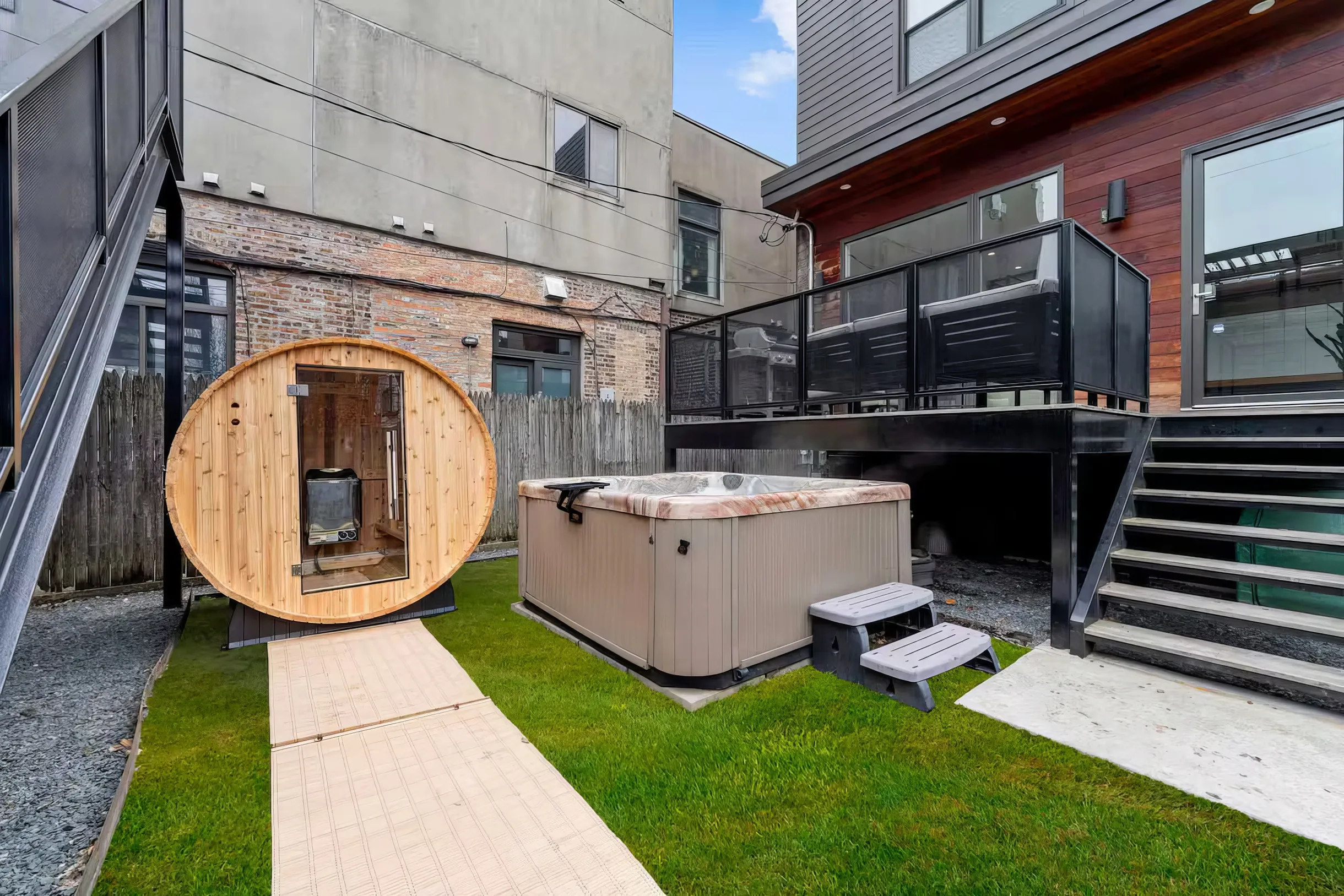 Wander Chicago Modern #23