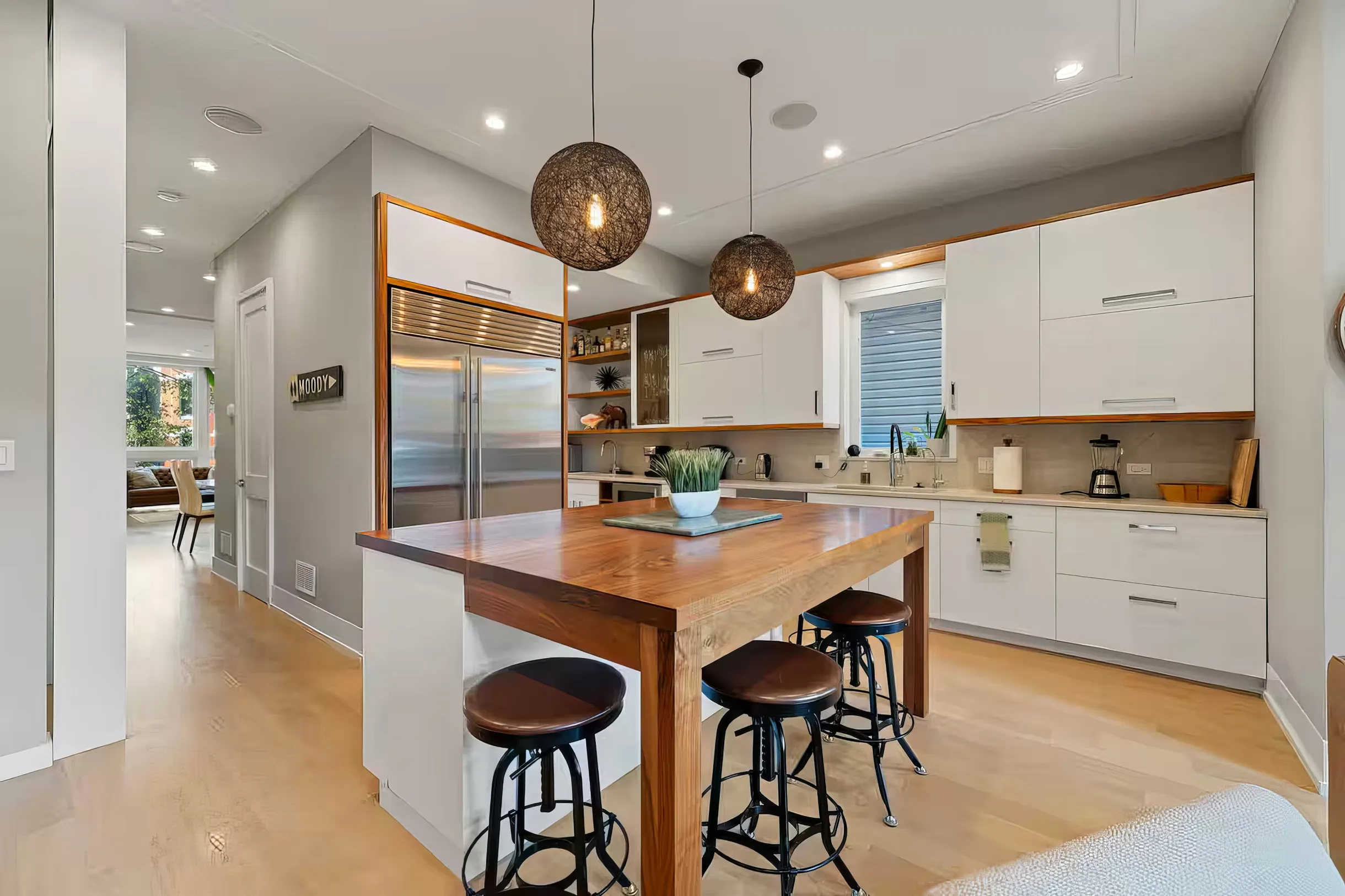 Wander Chicago Modern #46