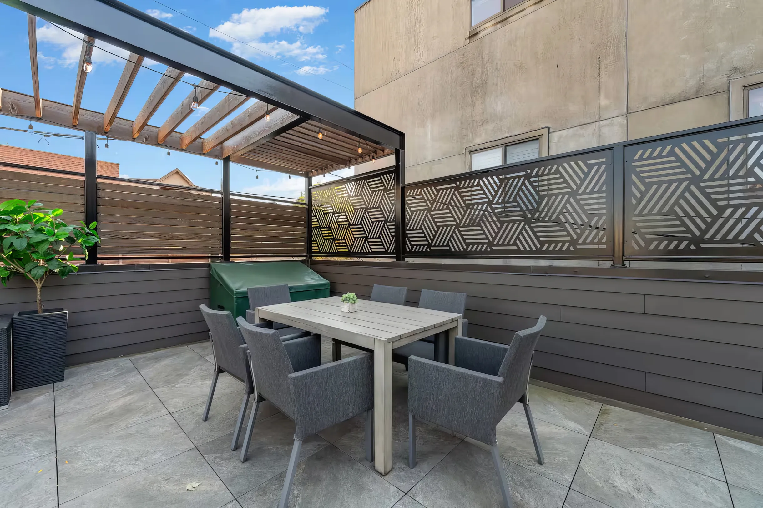 Wander Chicago Modern #47