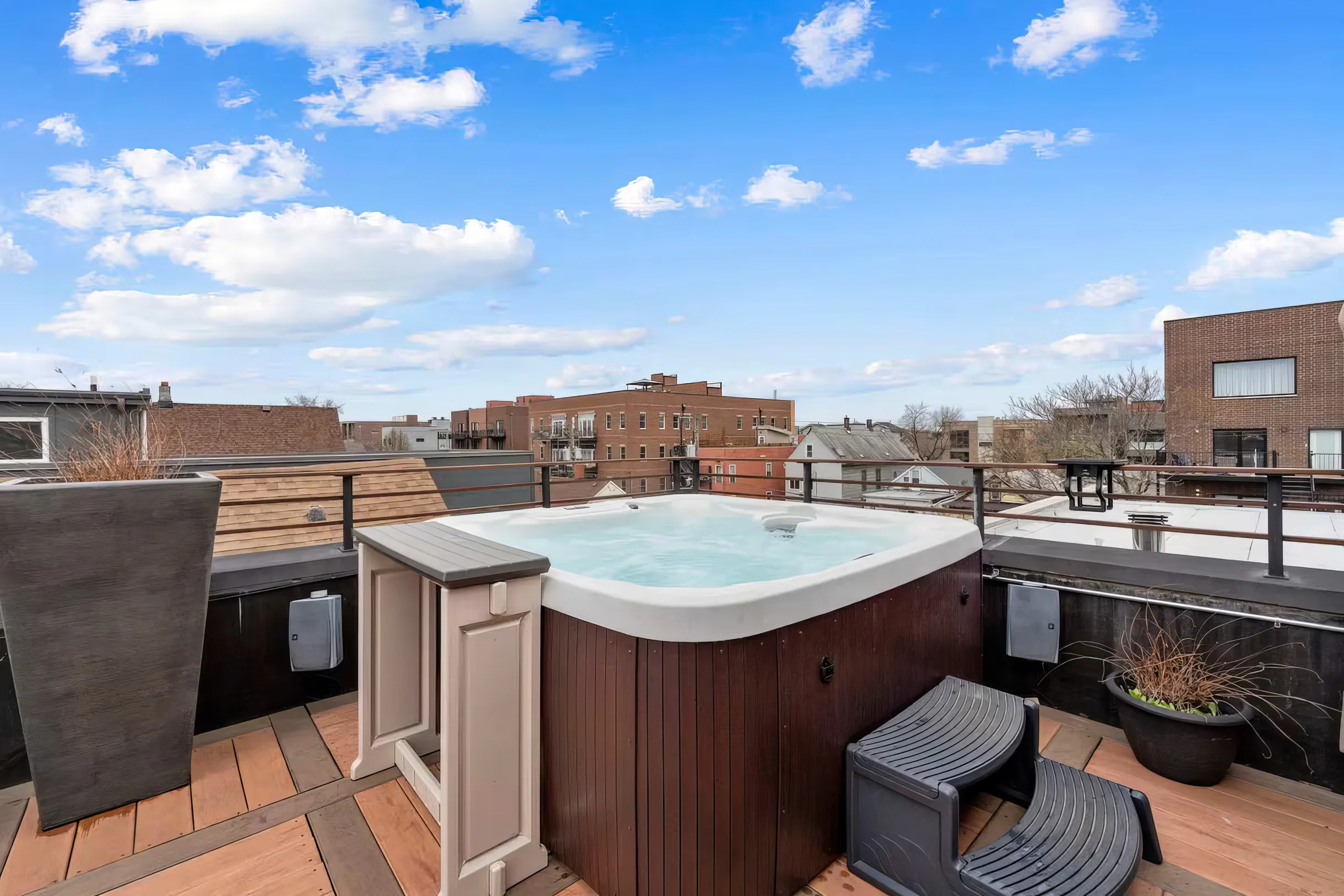 Wander Chicago Sky #2