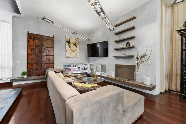 Wander Chicago Sky #3