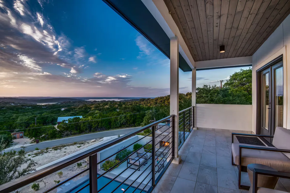 Wander Canyon Lake Vista