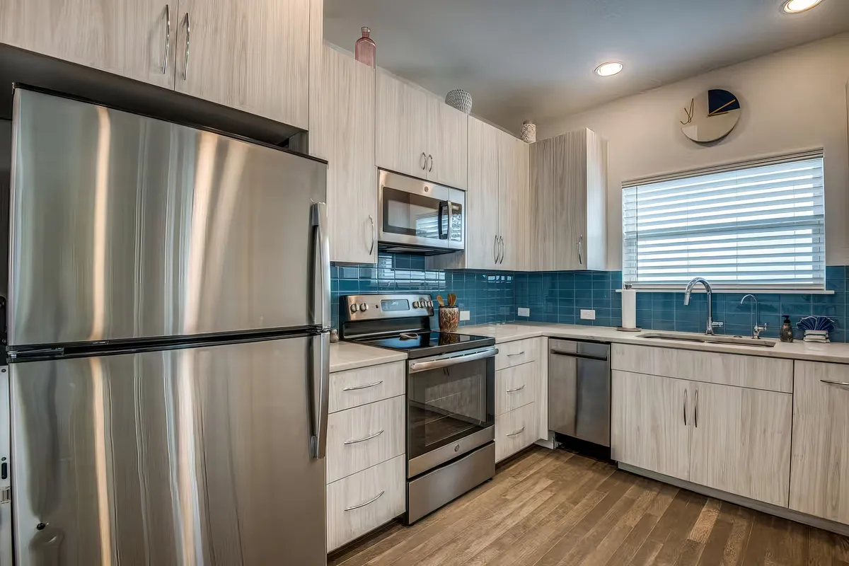 Wander Canyon Lake Vista