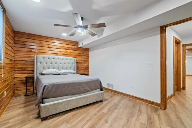 Bedroom 3 image 1