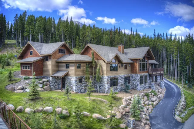 Wander Big Sky Peaks #4