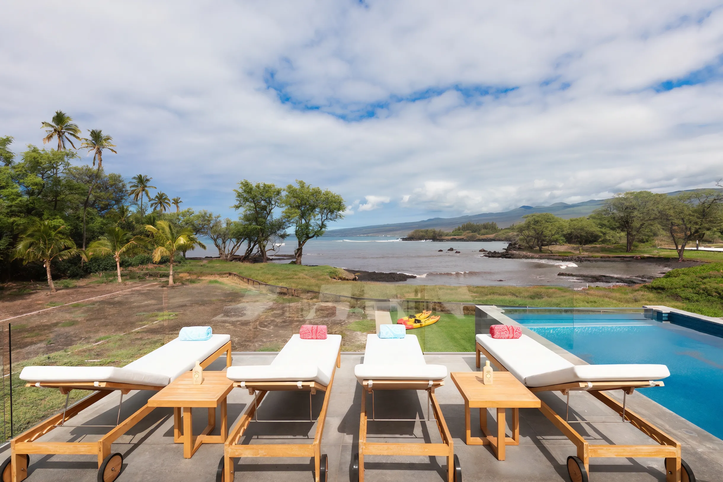Puako’s Ocean Edge Modern Estate #78