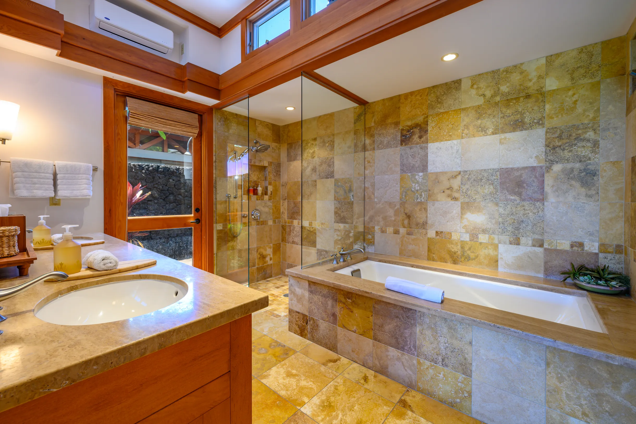 3BD Na Hale 3 at Pauoa Beach Club at Mauna Lani Resort #13