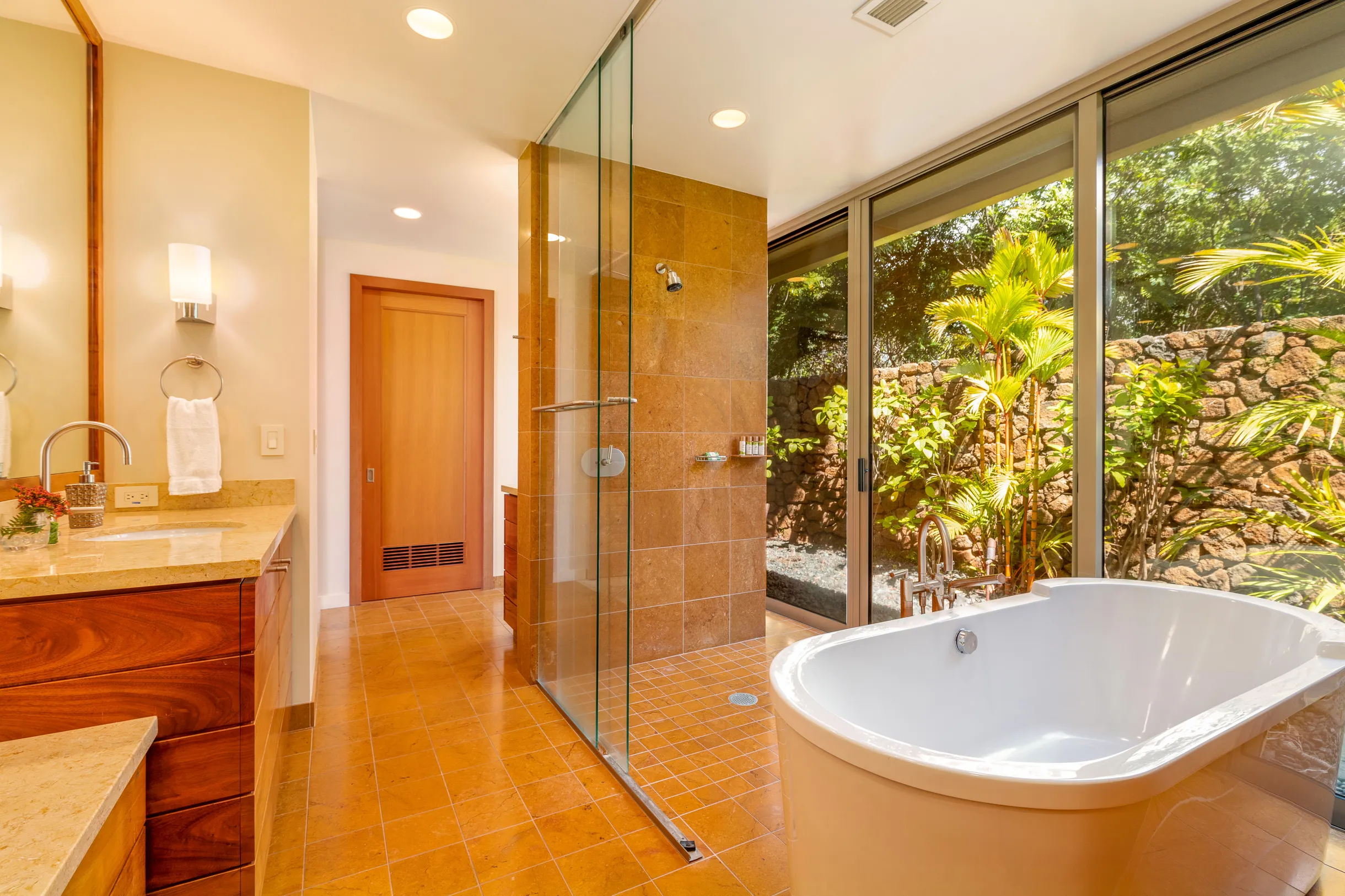 Mauna Kea Resort Bluffs 22 - The Beach House #16