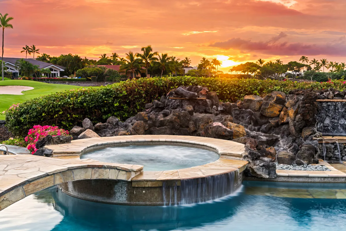 Wander Big Island Falls