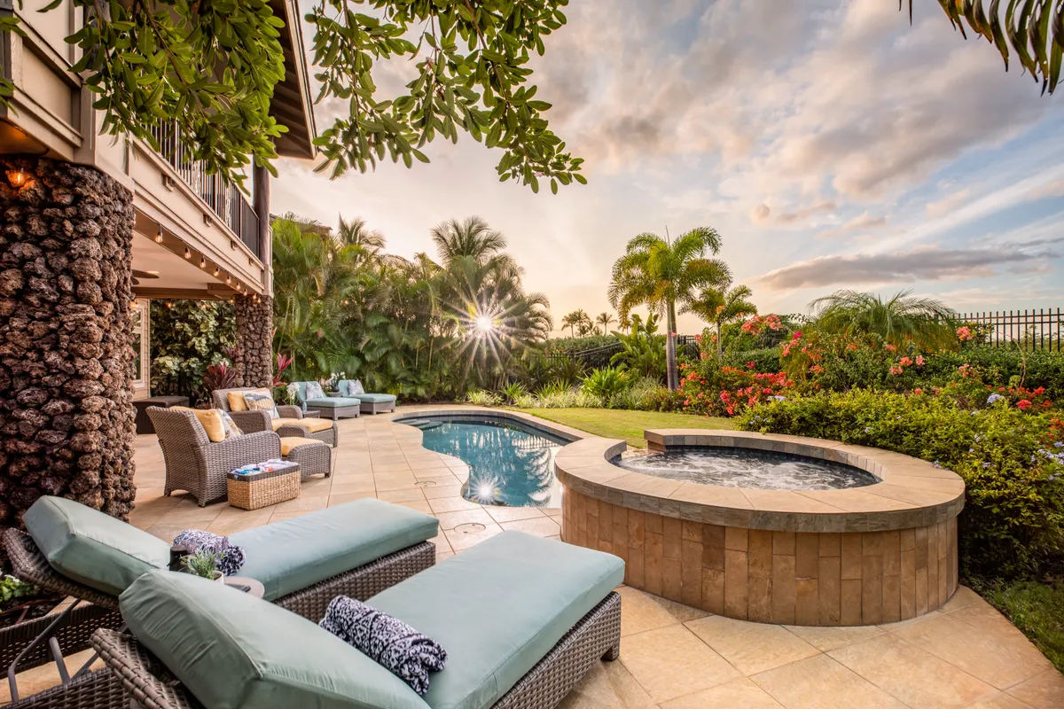 Wander Kamuela Sunset