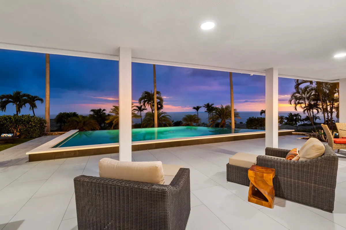 Wander Big Island Escape