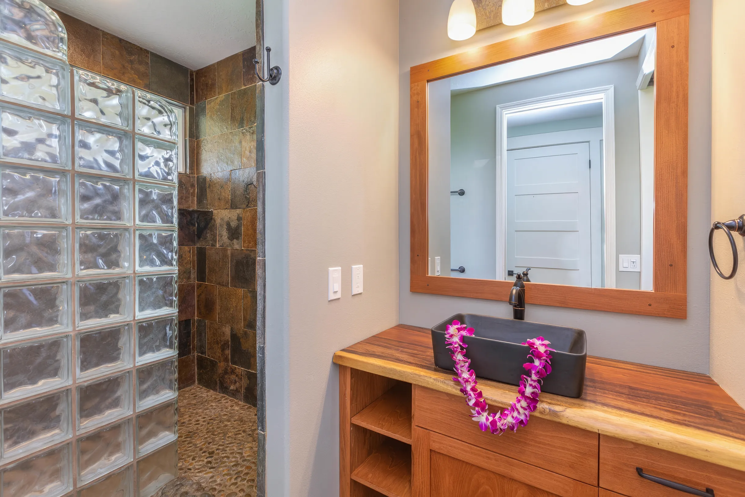 Pohaku Villa #11