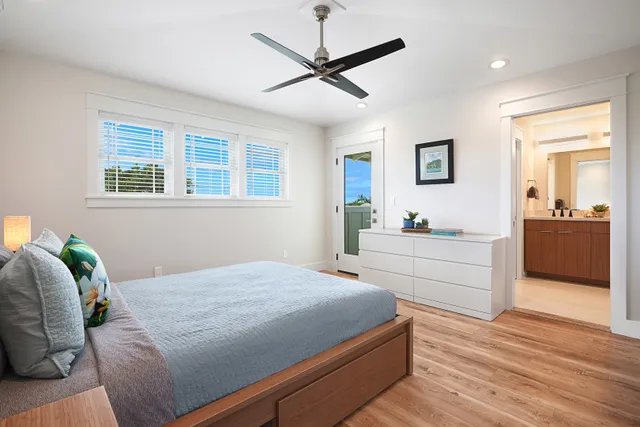 Bedroom 3 image 1