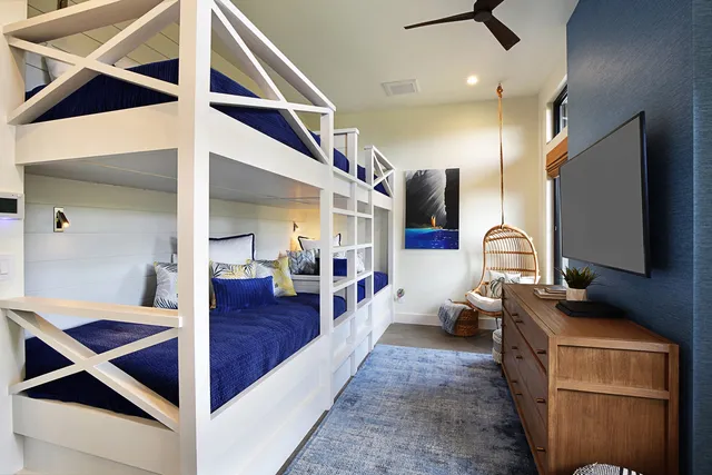 Bunk Bedroom image 1
