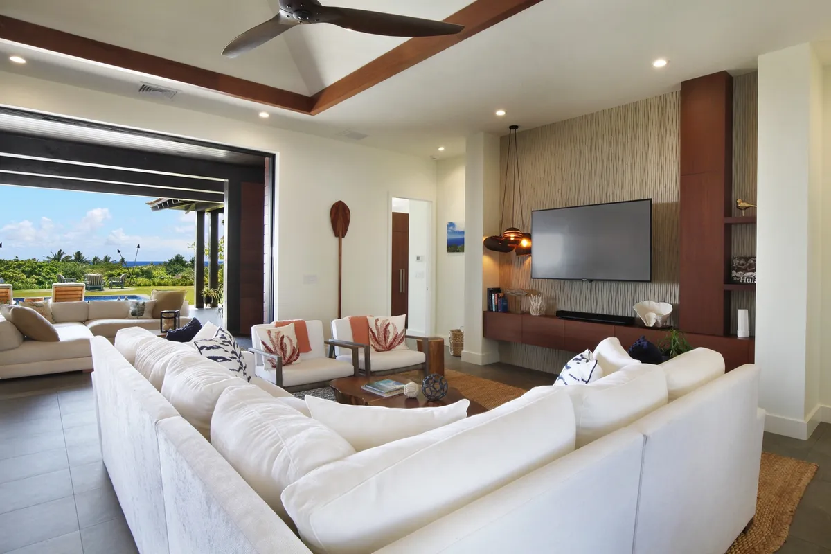 Wander Kauai Modern #24