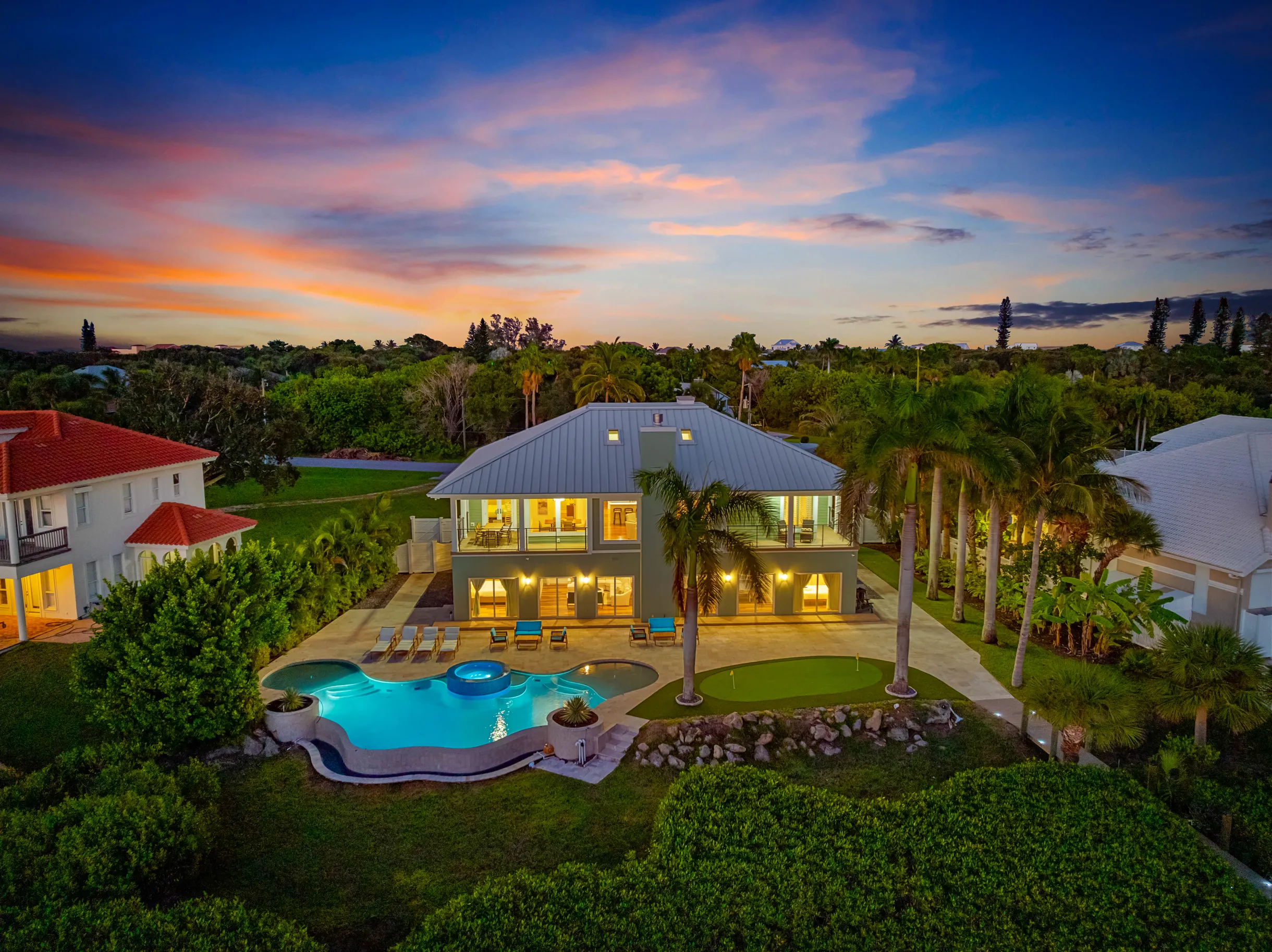 Wander Melbourne Beach – 8 Bedroom Vacation Rental in Melbourne Beach,  Florida | Wander, image size:2440x1827