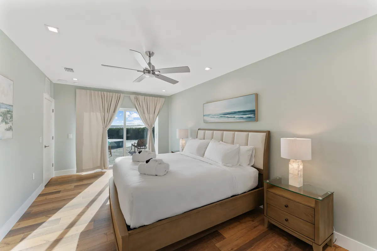 Bedroom 3 image