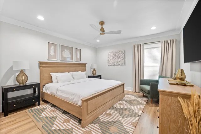 Bedroom 1 image 1