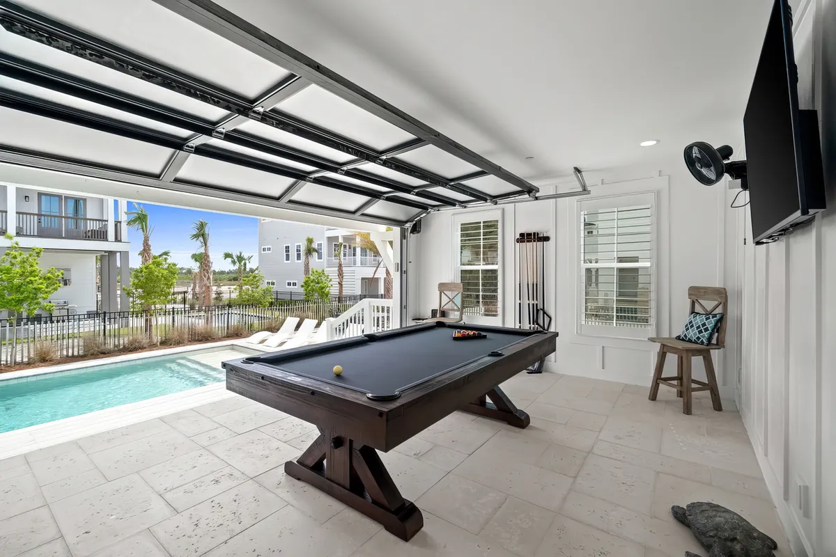 Estate Home #30