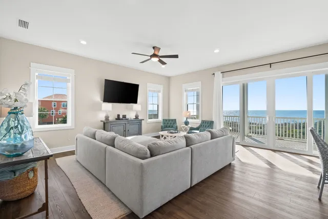 Wander Cape San Blas Emerald #3