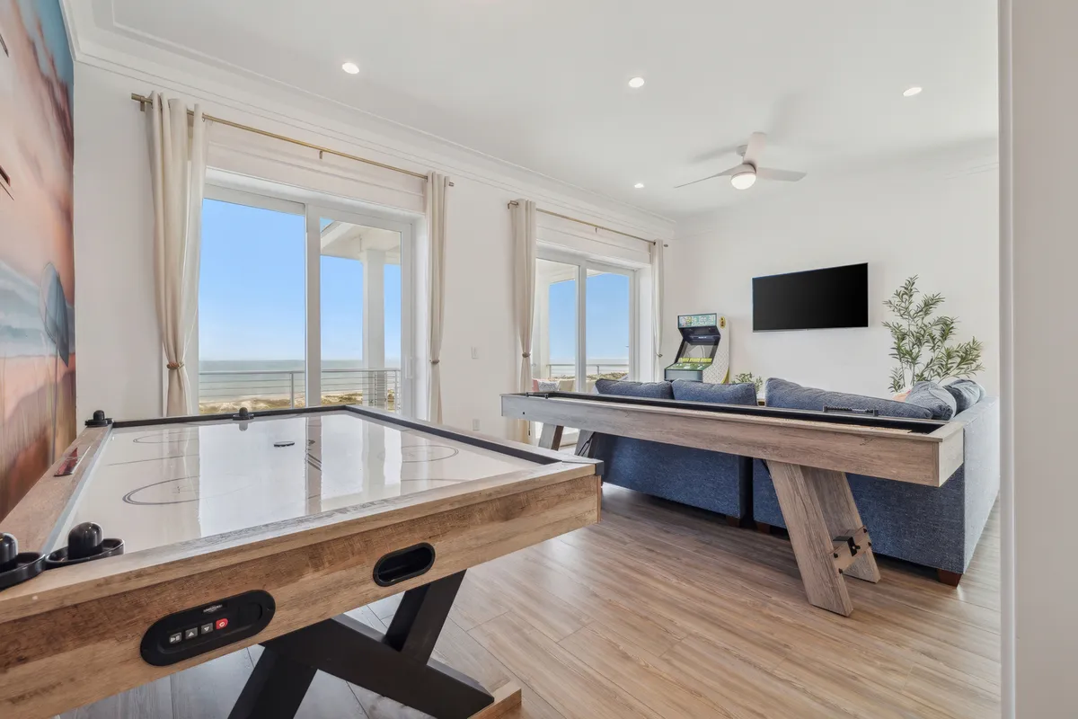 Tides Beach House #32