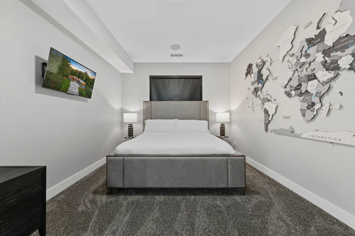Bedroom 3 image