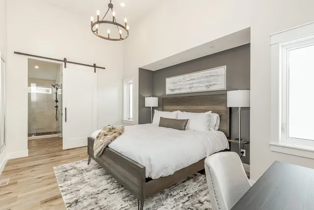 Bedroom 1 image 1